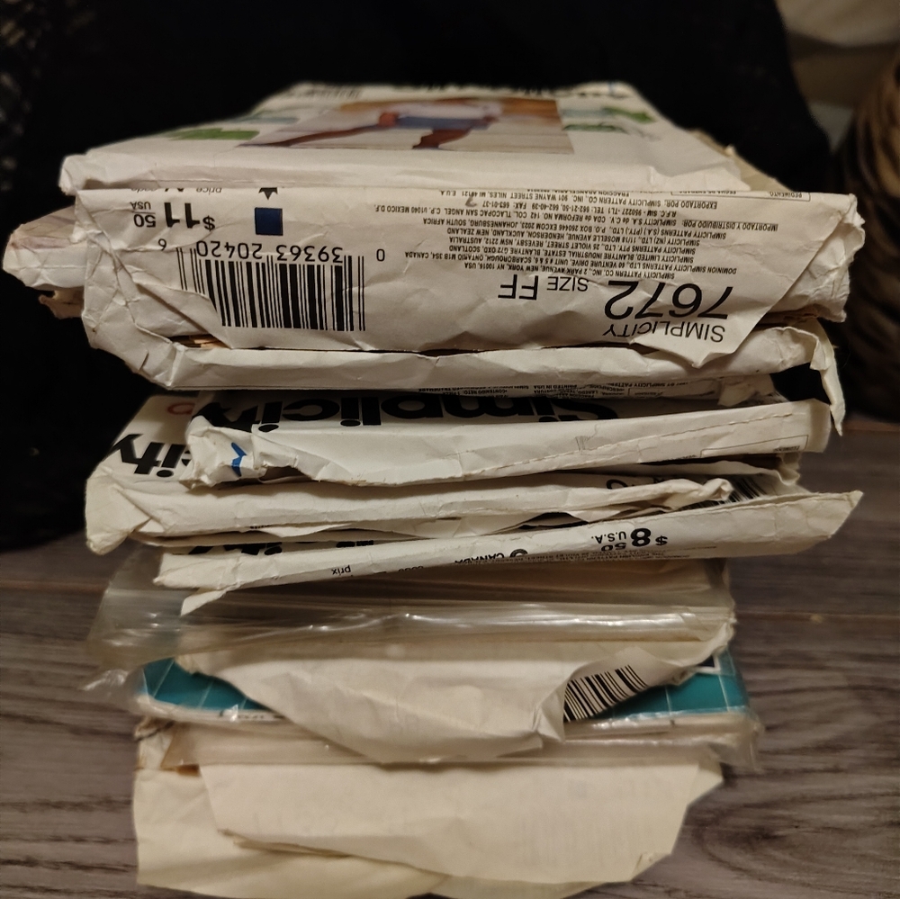 Clothes Patterns ( 17plus). - Picture 5 of 8